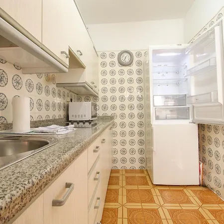 Triana 44 Familiar Luxury
