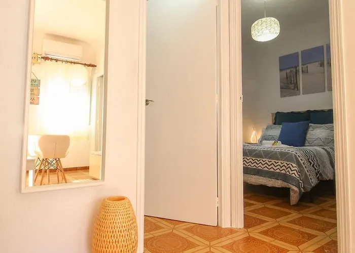 Triana 44 Familiar Luxury דירה סביליה