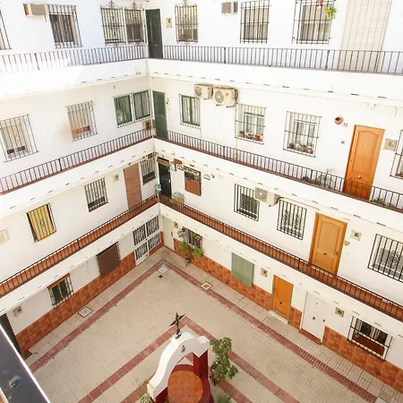 Triana 44 Familiar Luxury Sevilla